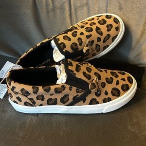 Old Navy Toddler Size 11 Leopard Print